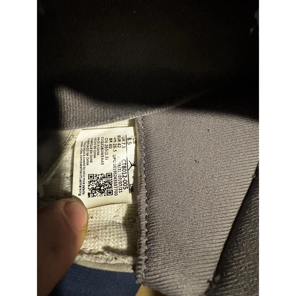 Size 8.5 - Jordan 11 Retro High Cool Grey